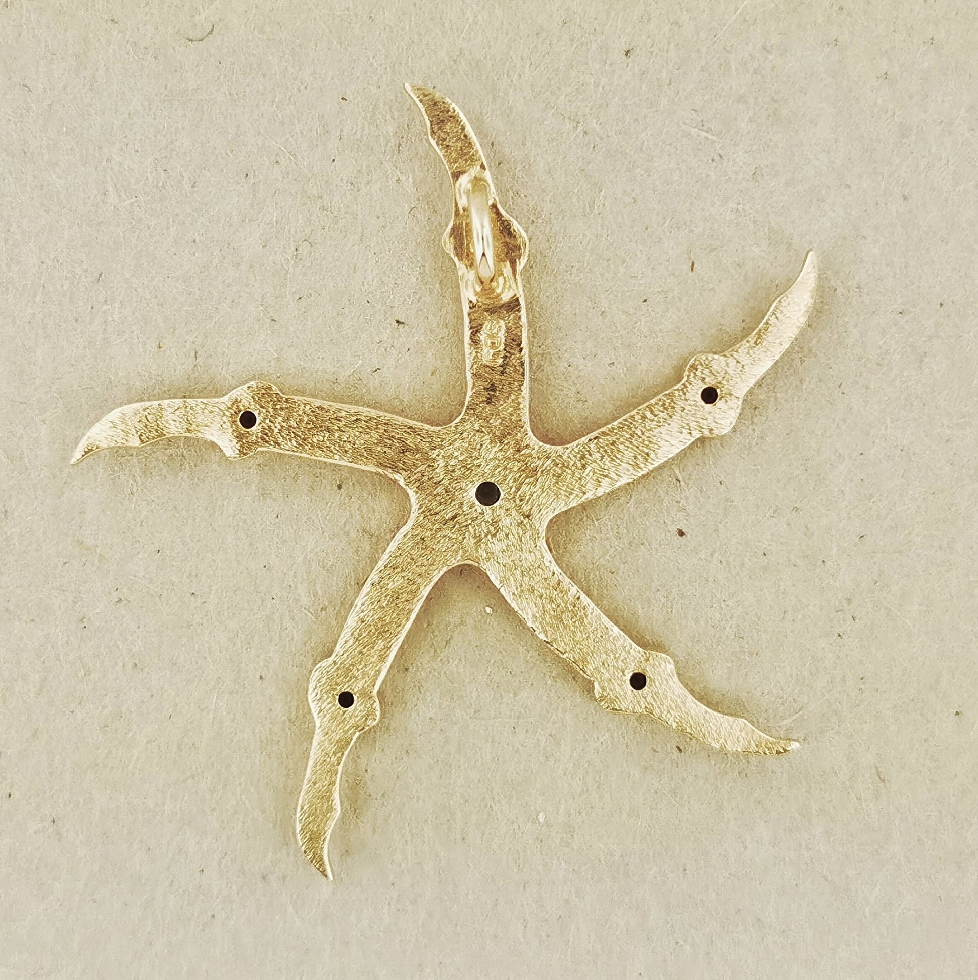 Krull Glaive Pendant in 925 Silver or Antique Bronze, Throwing Star Pendant Necklace, 80s Sci-Fi Pendant, Pop Culture Movie Pendant, Geeky Gift For Him, Bronze Krull Pendant, Pop Culture Geek Pendant, Bronze Movie Pendant, Bronze Krull pendant