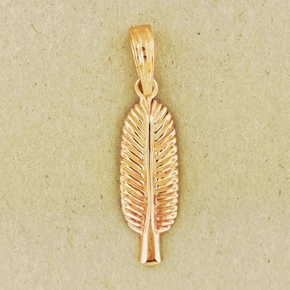 Gold Egyptian Feather Charm Pendant - Le Dragon Argenté