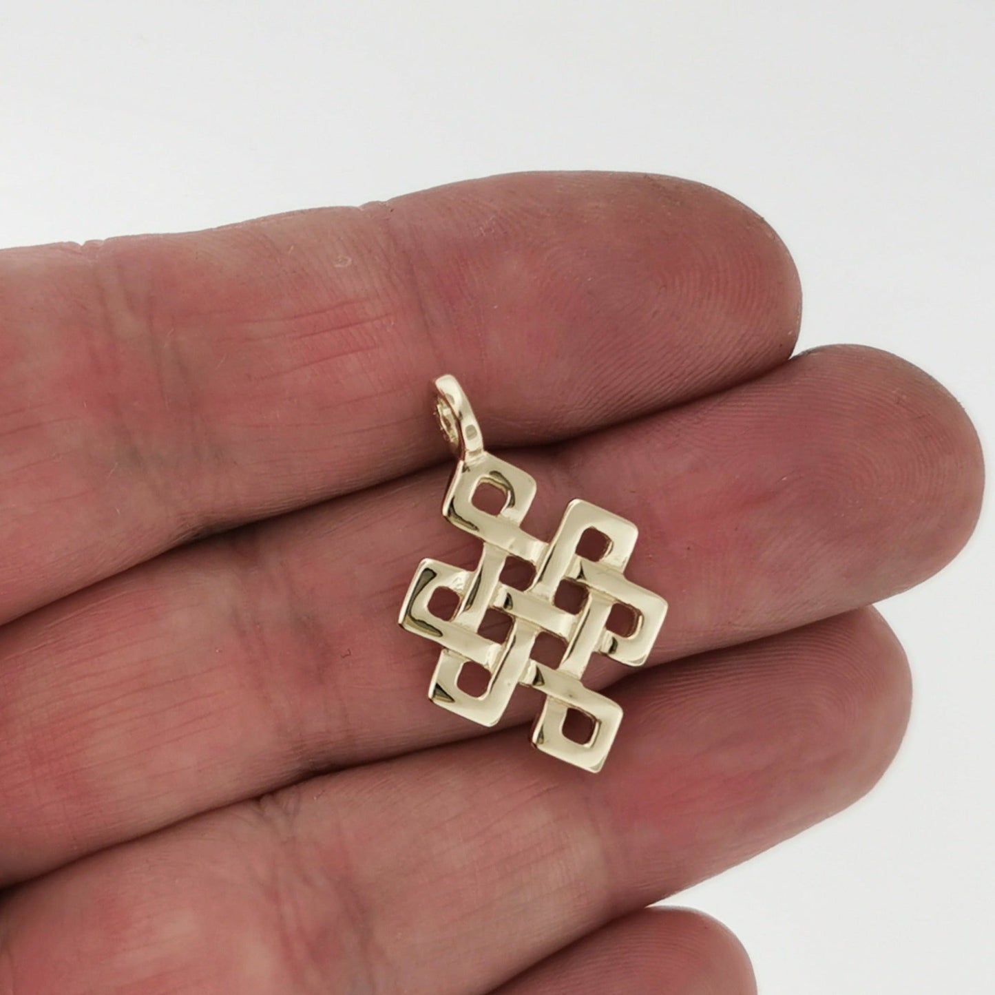 Gold Endless Knot Pendant - Le Dragon Argenté