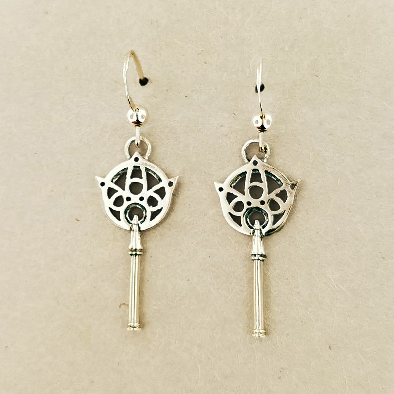 Gold FFX Yuna's Wand Earrings - Le Dragon Argenté