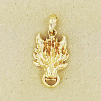 Gold Final Fantasy 7 Fenrir Wolf Pendant - Le Dragon Argenté