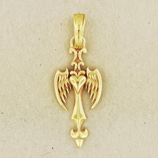 Gold Gothic Winged Heart Pendant - Le Dragon Argenté