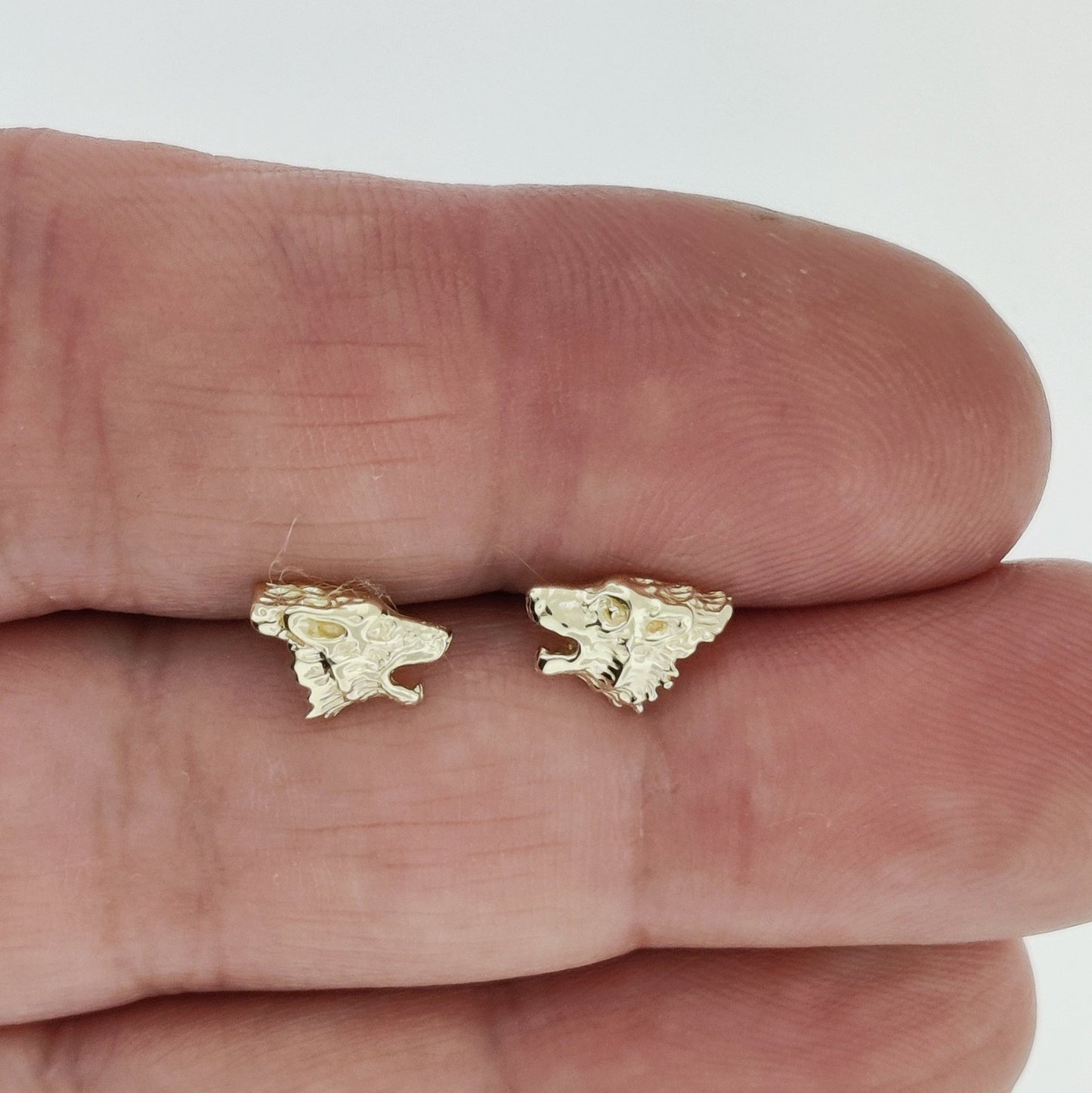 Gold Howling Wolves Earrings made to order - Le Dragon Argenté