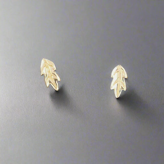 Gold Oak Leaves Studs made to order - Le Dragon Argenté