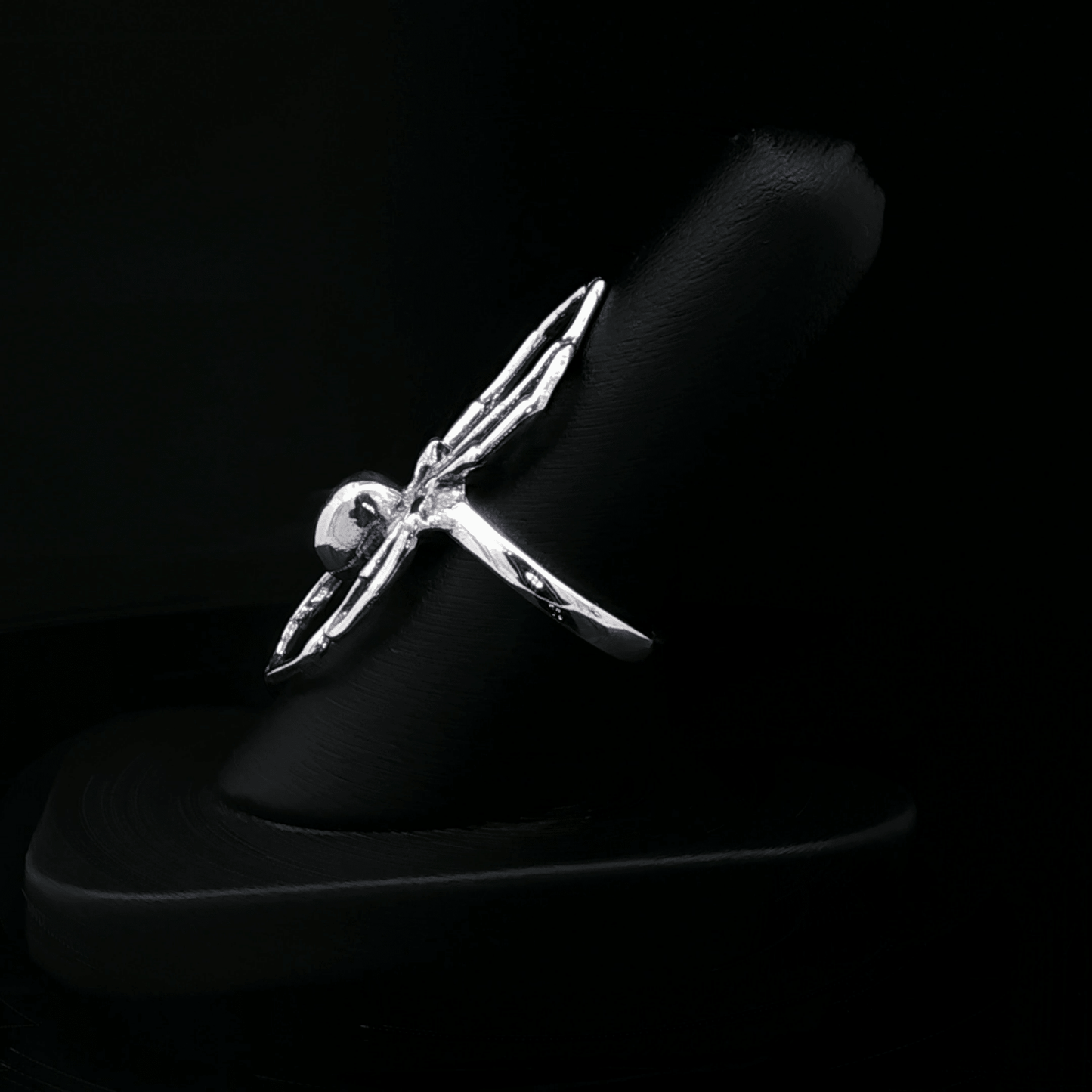 3D Spider Ring in Sterling Silver or Antique Bronze - Le Dragon Argenté
