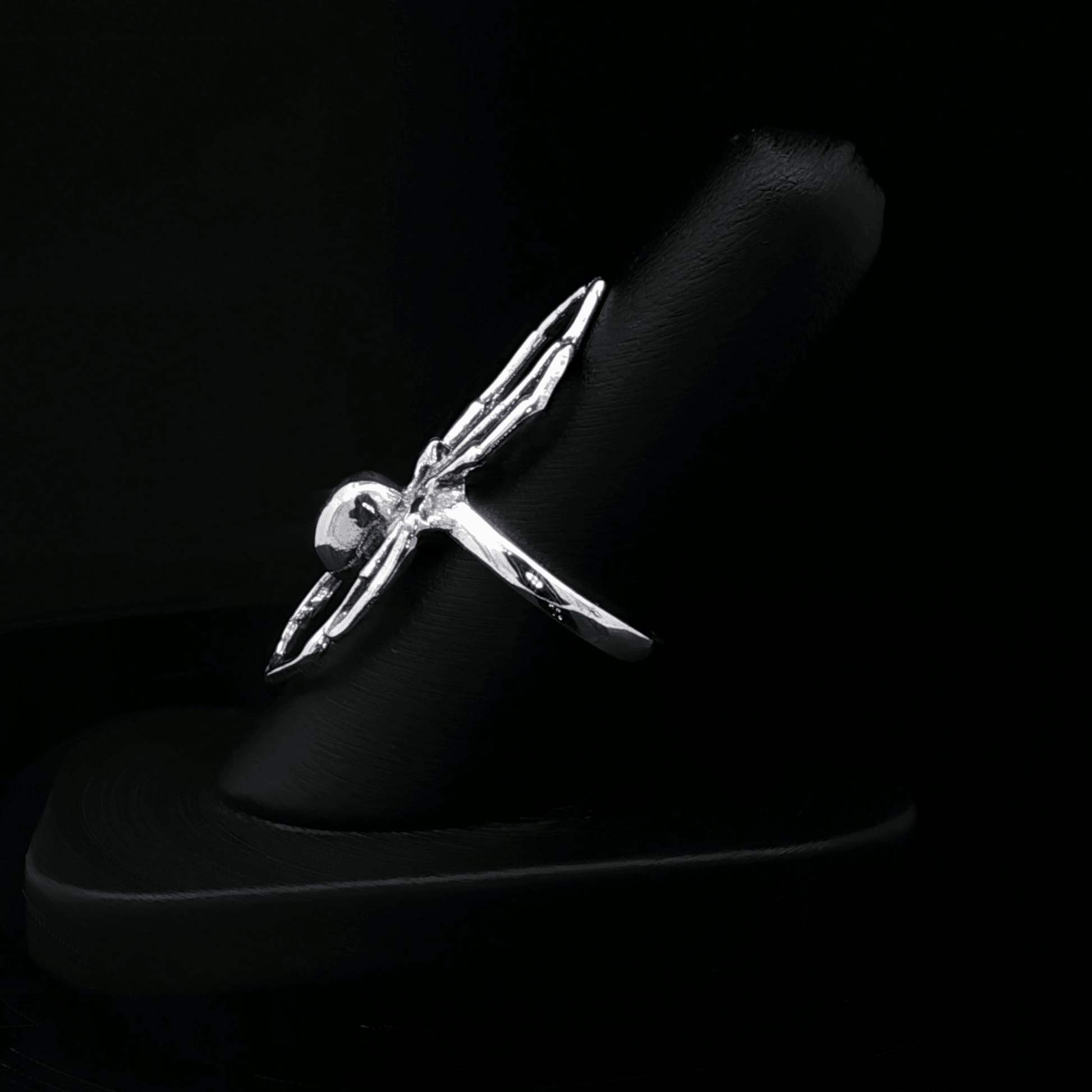 3D Spider Ring in Sterling Silver or Antique Bronze - Le Dragon Argenté