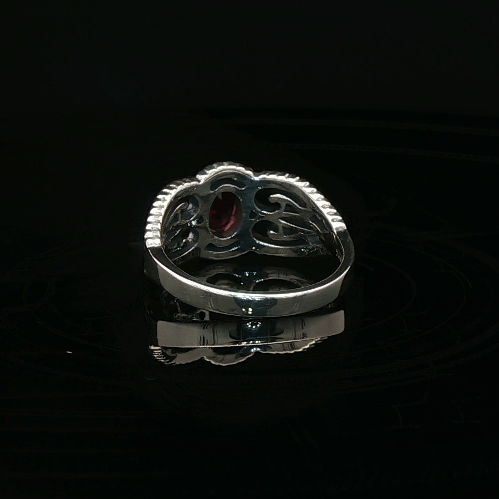 Gothic Style Filigree Ring with Gemstone in Sterling Silver - Le Dragon Argenté