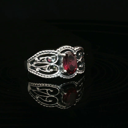 Gothic Style Filigree Ring with Gemstone in Sterling Silver - Le Dragon Argenté