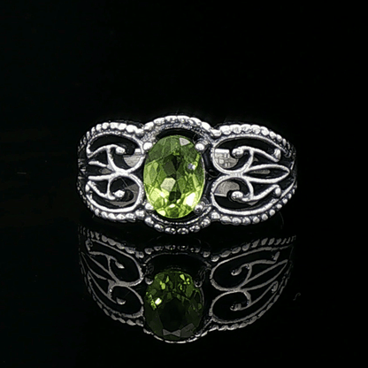 Gothic Style Filigree Ring with Gemstone in Sterling Silver - Le Dragon Argenté