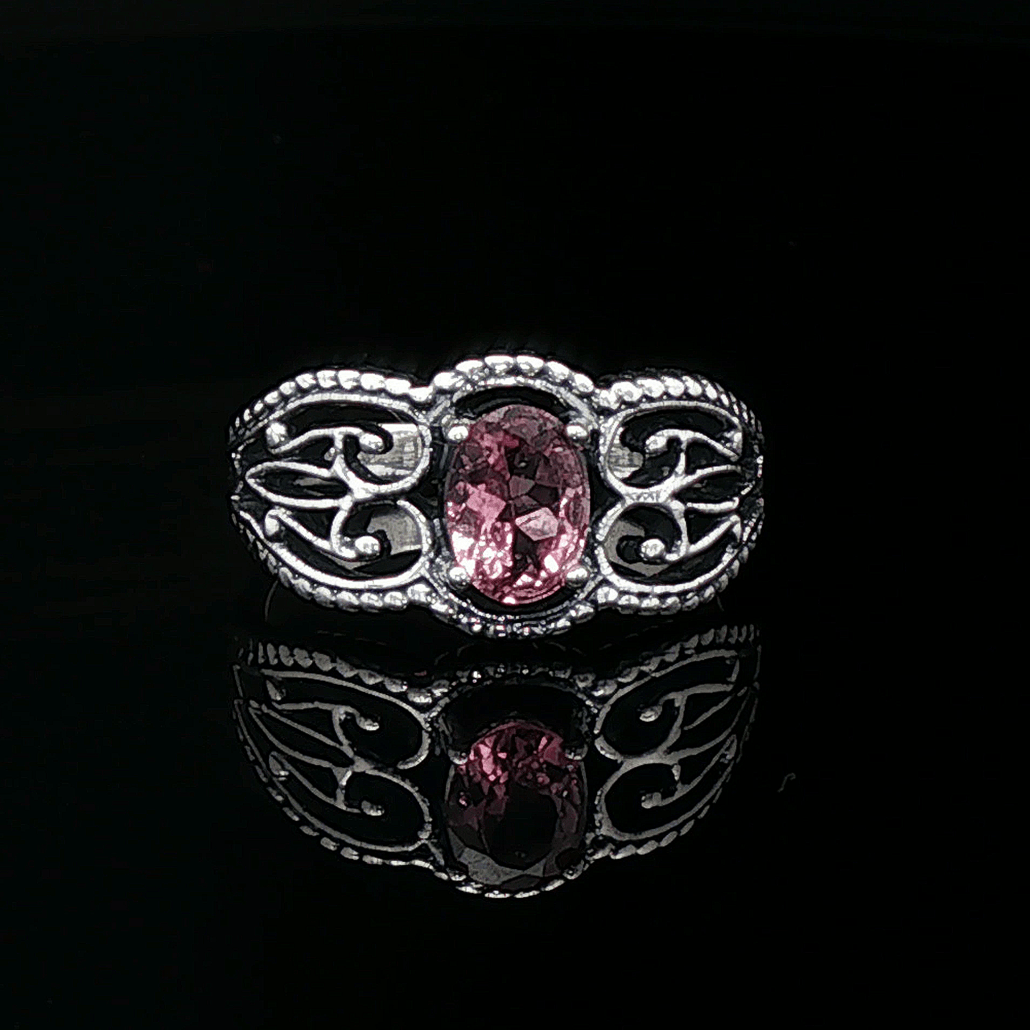 Gothic Style Filigree Ring with Gemstone in Sterling Silver - Le Dragon Argenté