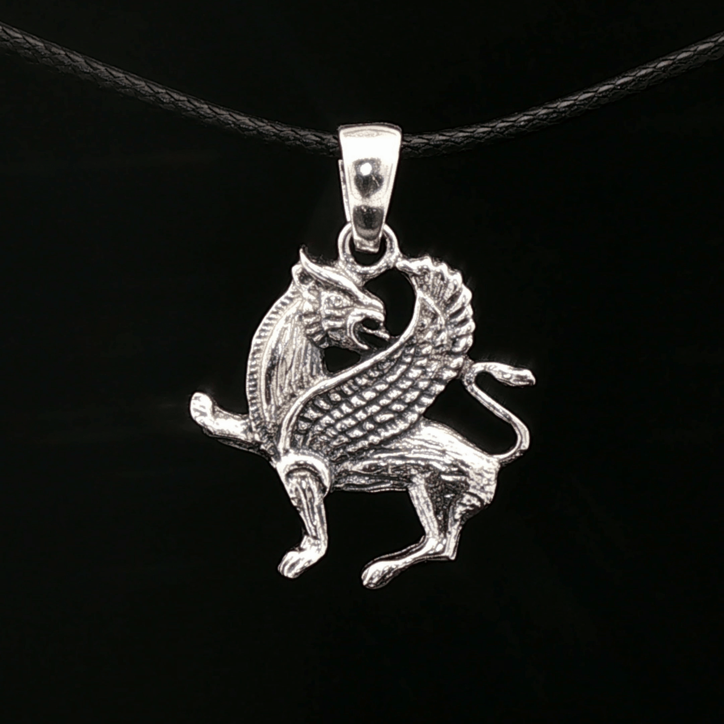 Griffin Pendant in Sterling Silver - Le Dragon Argenté