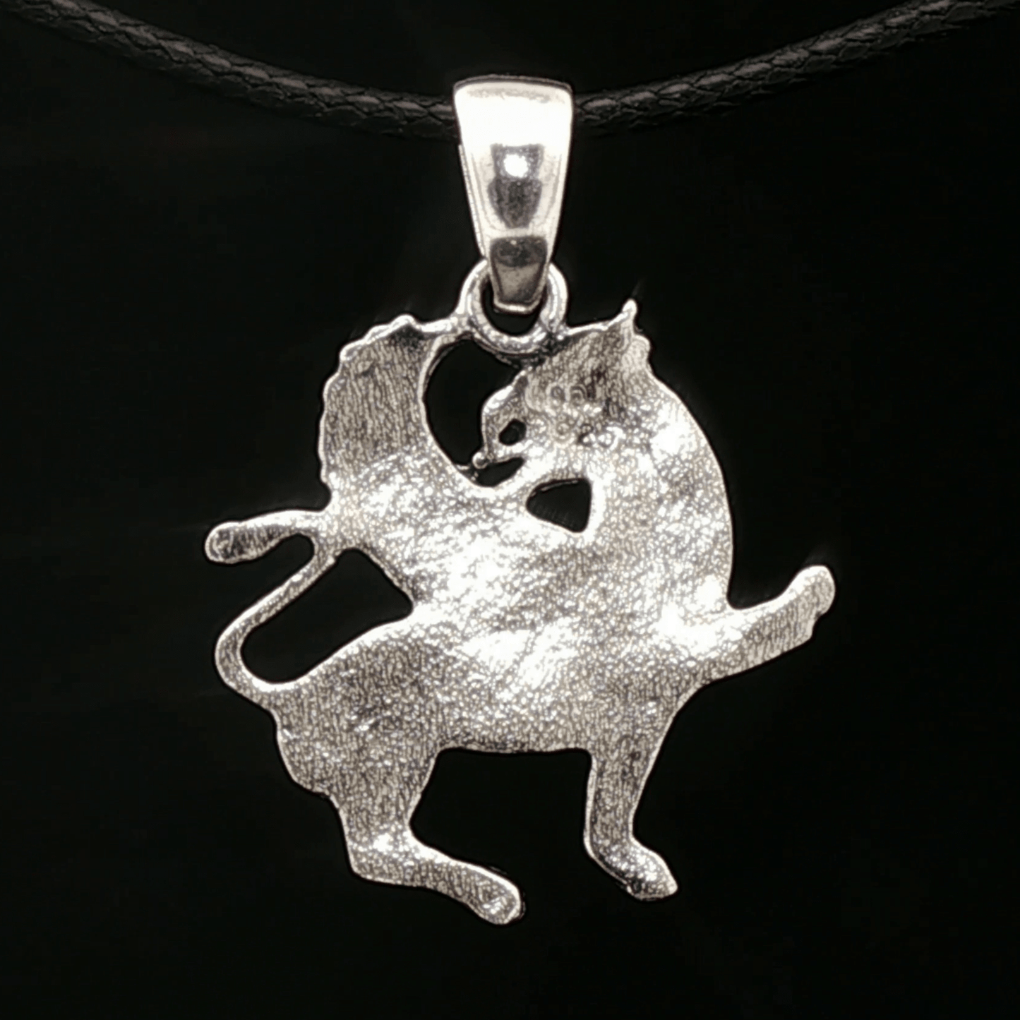 Griffin Pendant in Sterling Silver - Le Dragon Argenté