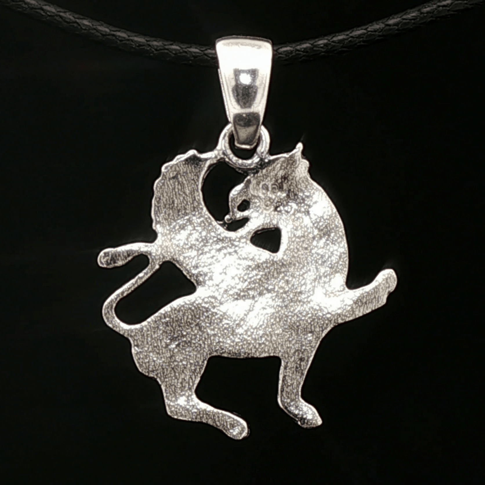 Griffin Pendant in Sterling Silver - Le Dragon Argenté