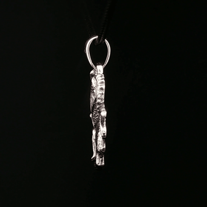 Griffin Pendant in Sterling Silver - Le Dragon Argenté