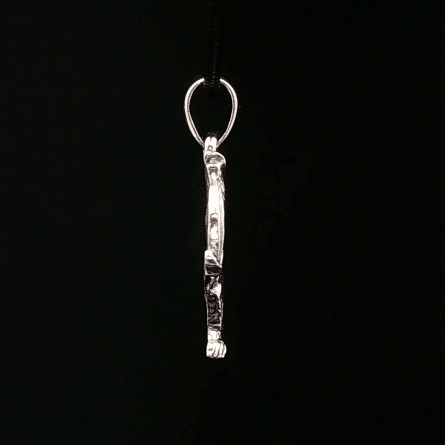 Griffin Pendant in Sterling Silver - Le Dragon Argenté