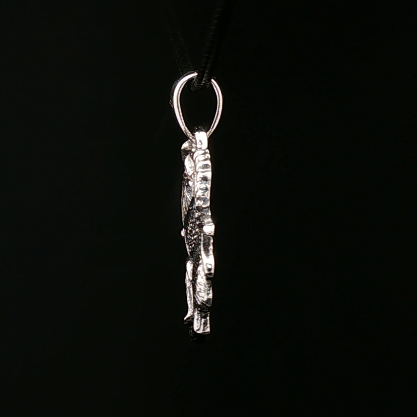 Griffin Pendant in Sterling Silver - Le Dragon Argenté