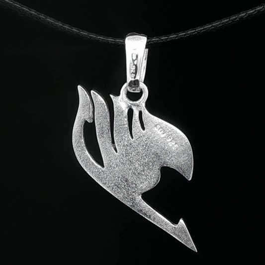 Handmade Fairy Tail Pendant - Le Dragon Argenté