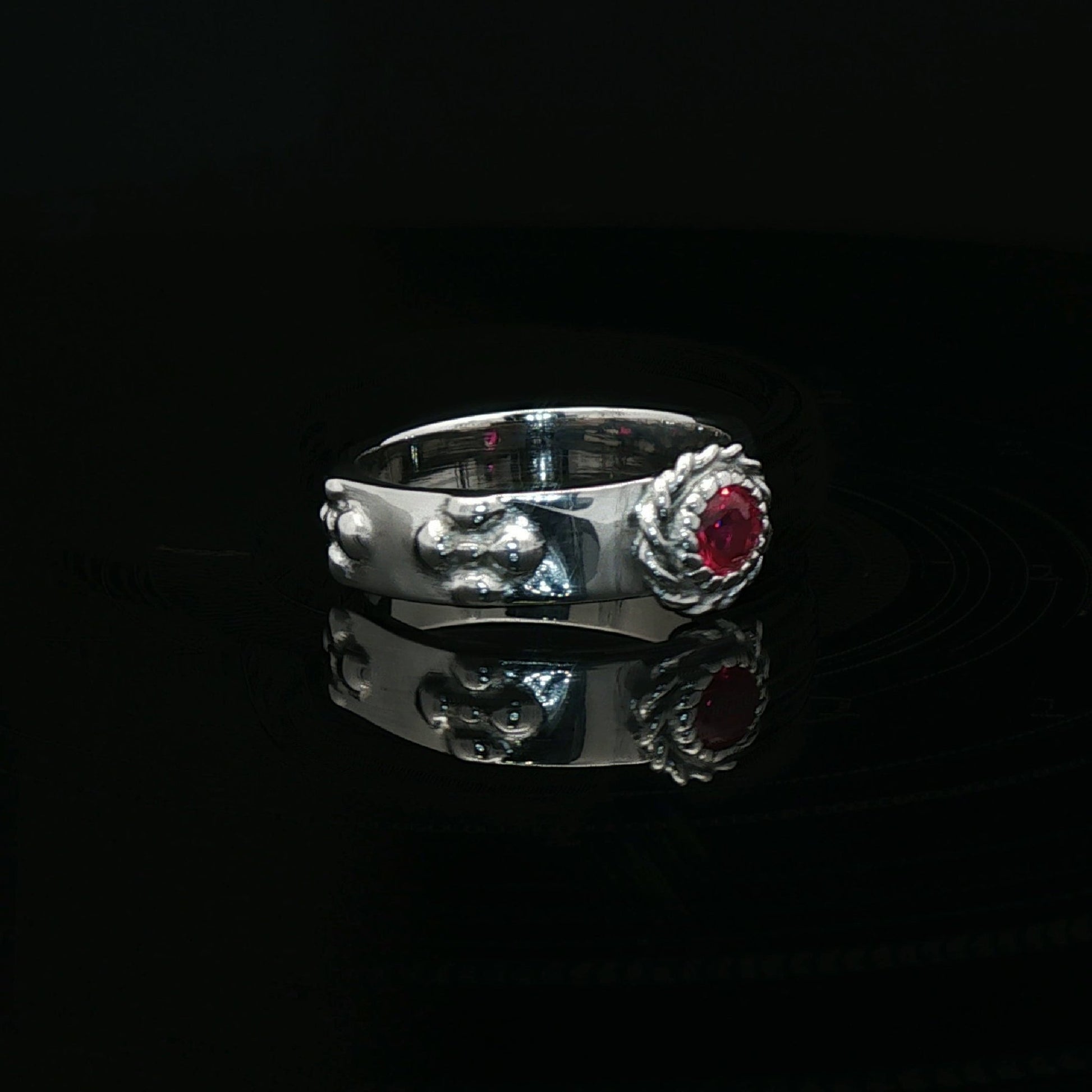 Howls Calcifer Ring in Stainless Steel with Imitation Birthstone - Le Dragon Argenté