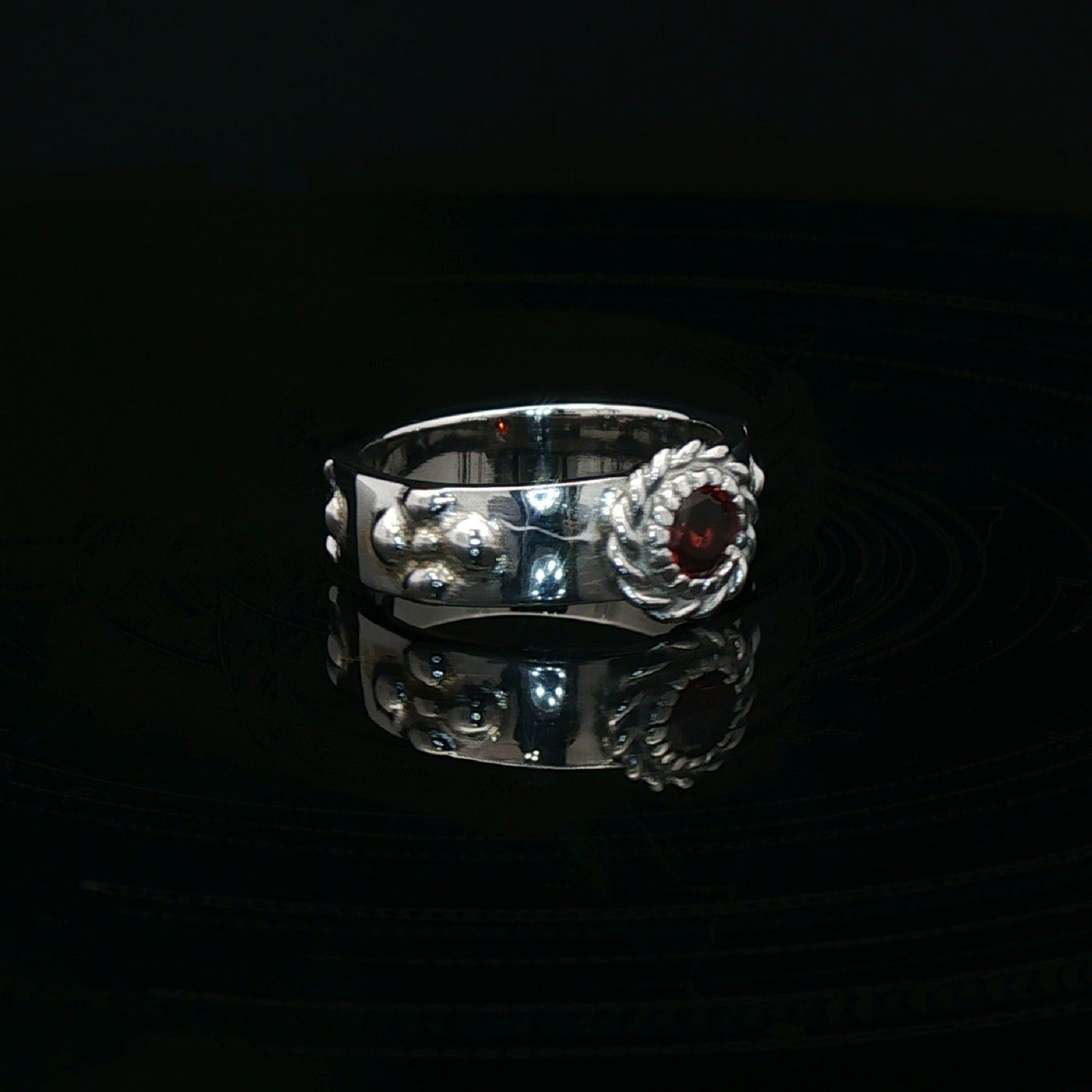 Howls Moving Castle Ring in Stainless Steel with Natural Gemstone - Le Dragon Argenté