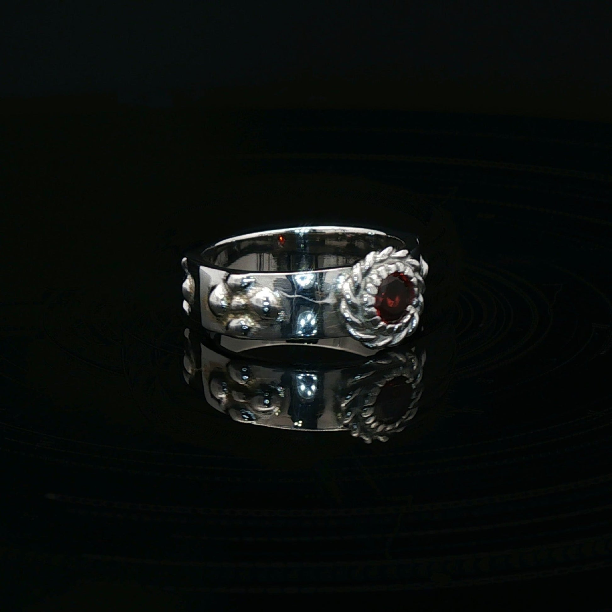 Howls Moving Castle Ring in Stainless Steel with Natural Gemstone - Le Dragon Argenté