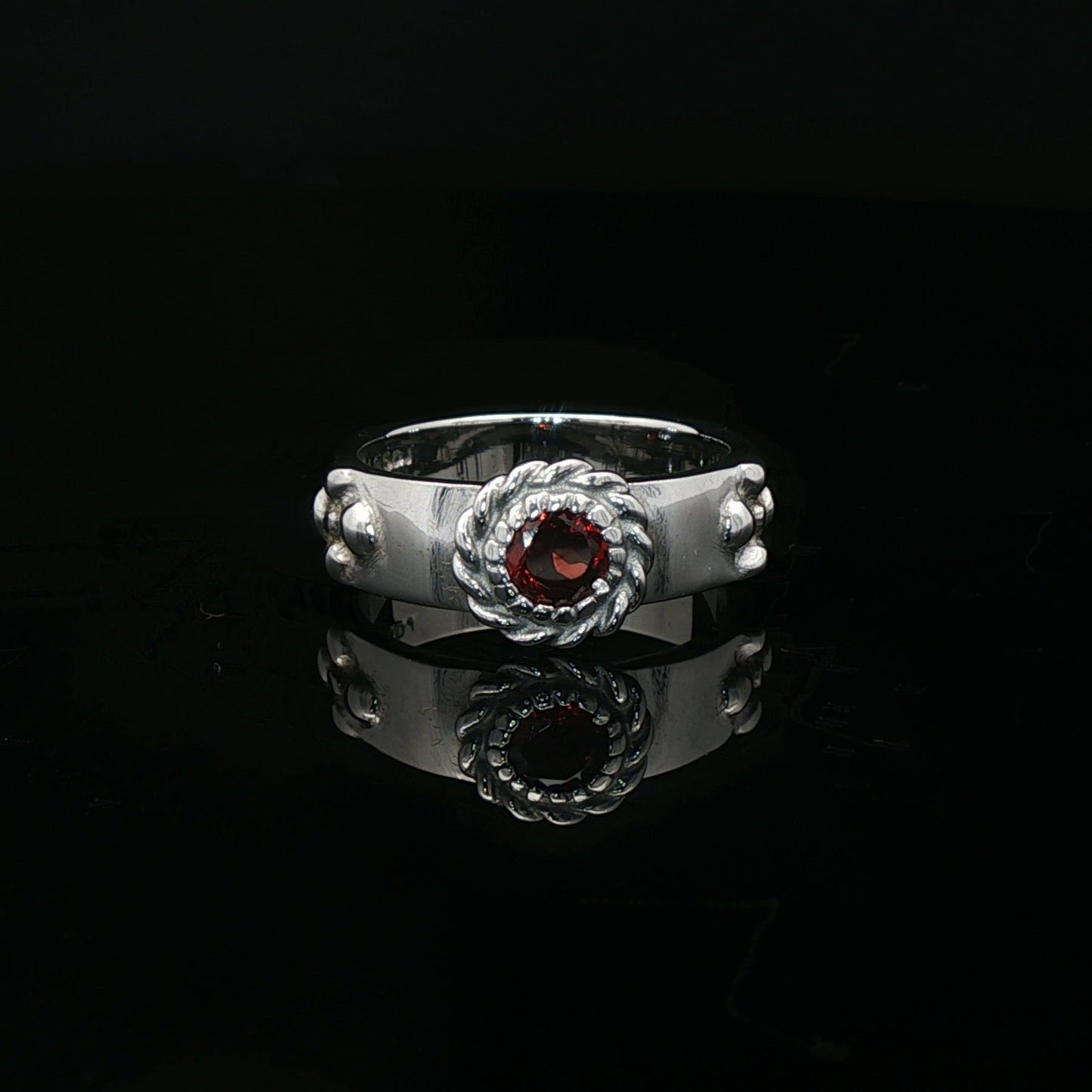 Howls Moving Castle Ring in Stainless Steel with Natural Gemstone - Le Dragon Argenté