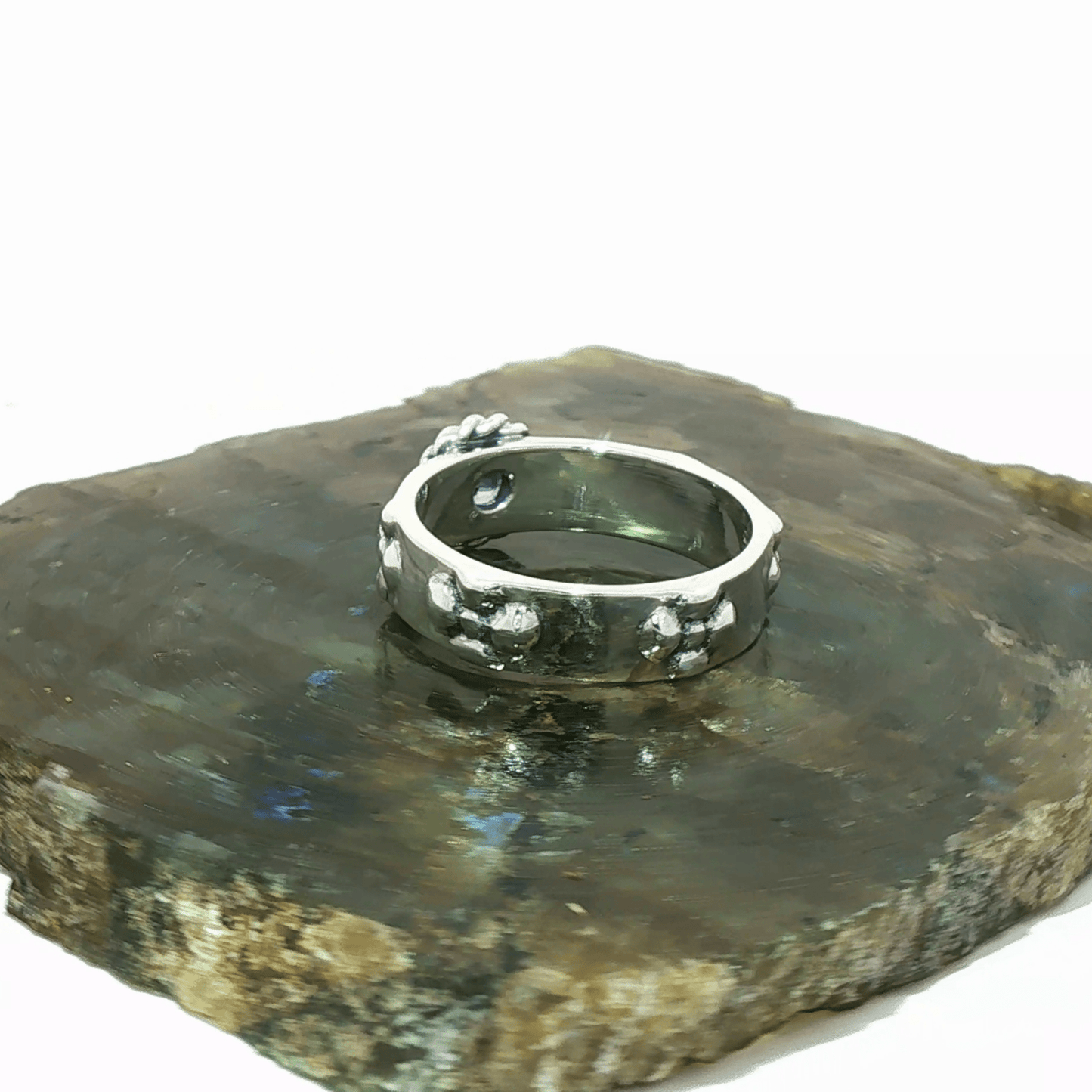 Howls Moving Castle Ring in Sterling Silver with Faceted Tanzanite - Le Dragon Argenté