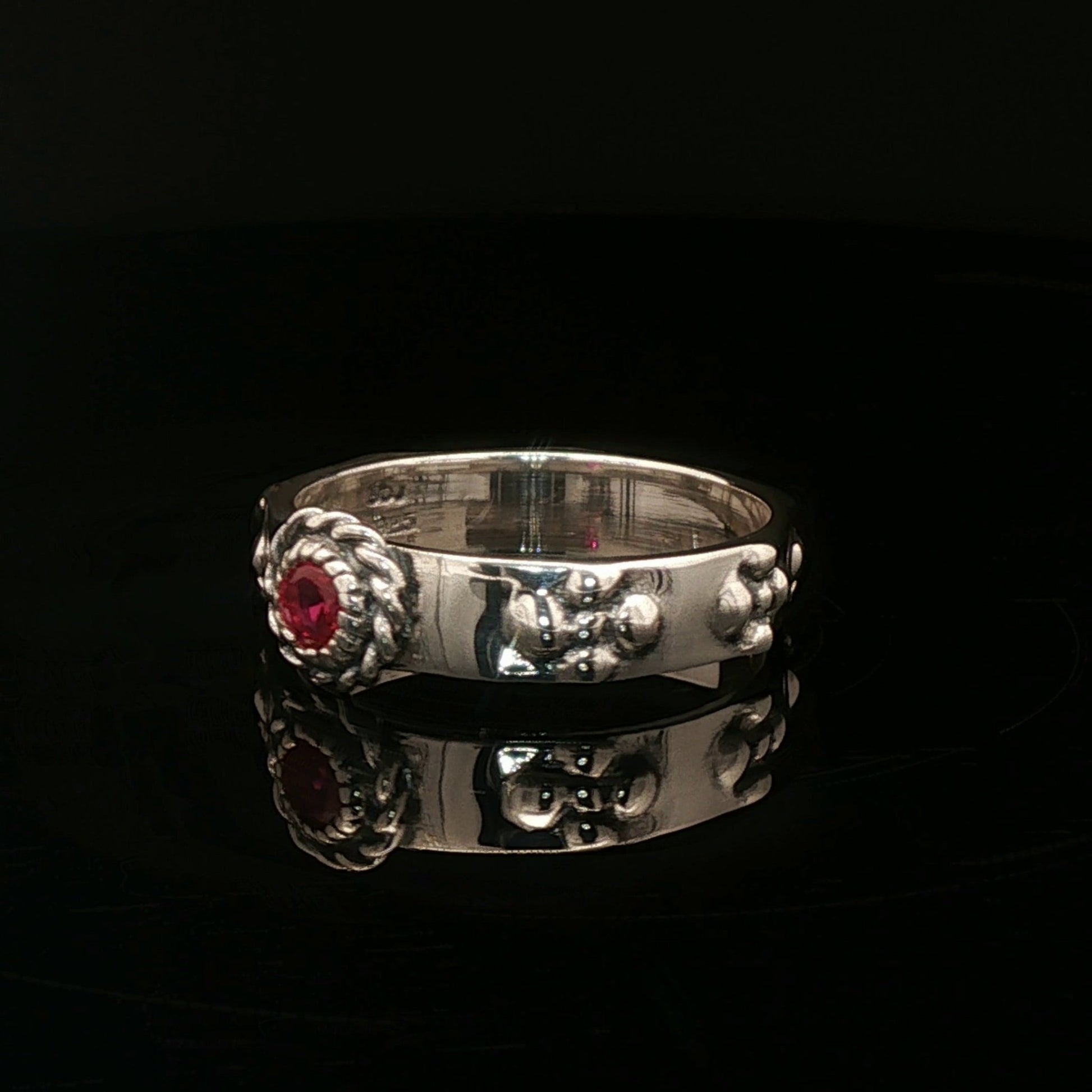 Howls Moving Castle Ring in Sterling Silver with Imitation Birthstone - Le Dragon Argenté