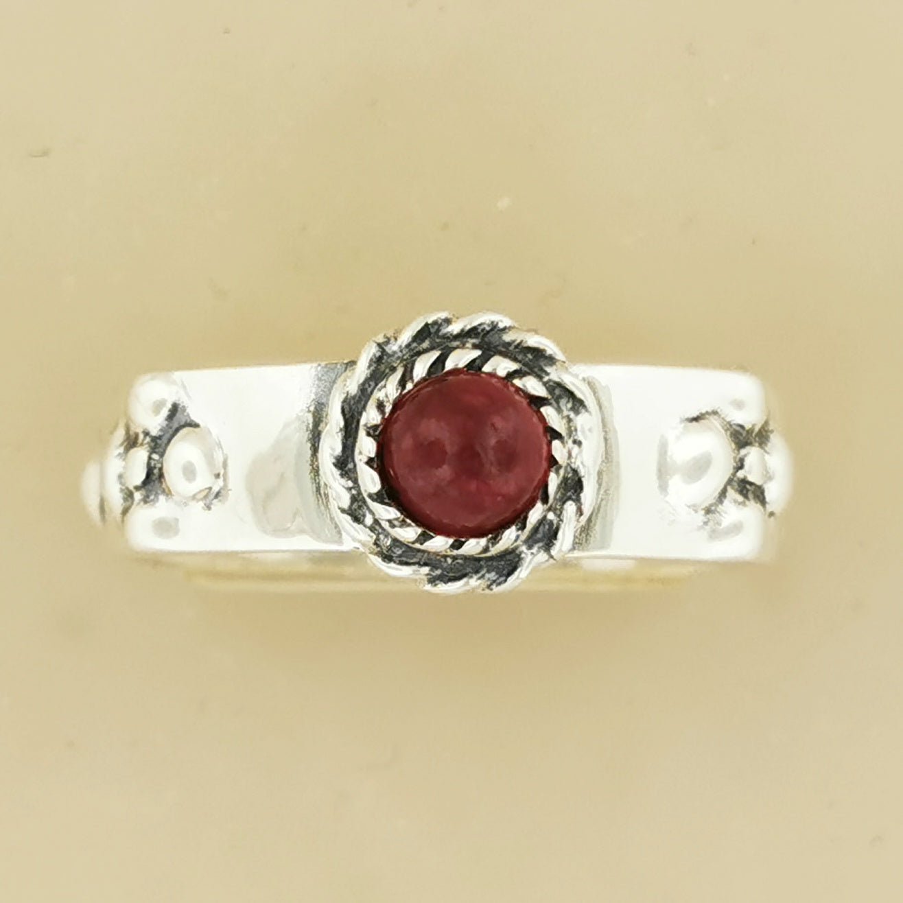 Howls Moving Castle Ring in Sterling Silver with Natural Gemstone - Le Dragon Argenté - Bands - Bestseller - gemstone band
