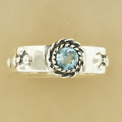 Howls Moving Castle Ring in Sterling Silver with Natural Gemstone - Le Dragon Argenté - Bands - Bestseller - gemstone band