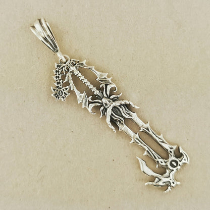 KH No Name Keyblade Pendant - Le Dragon Argenté