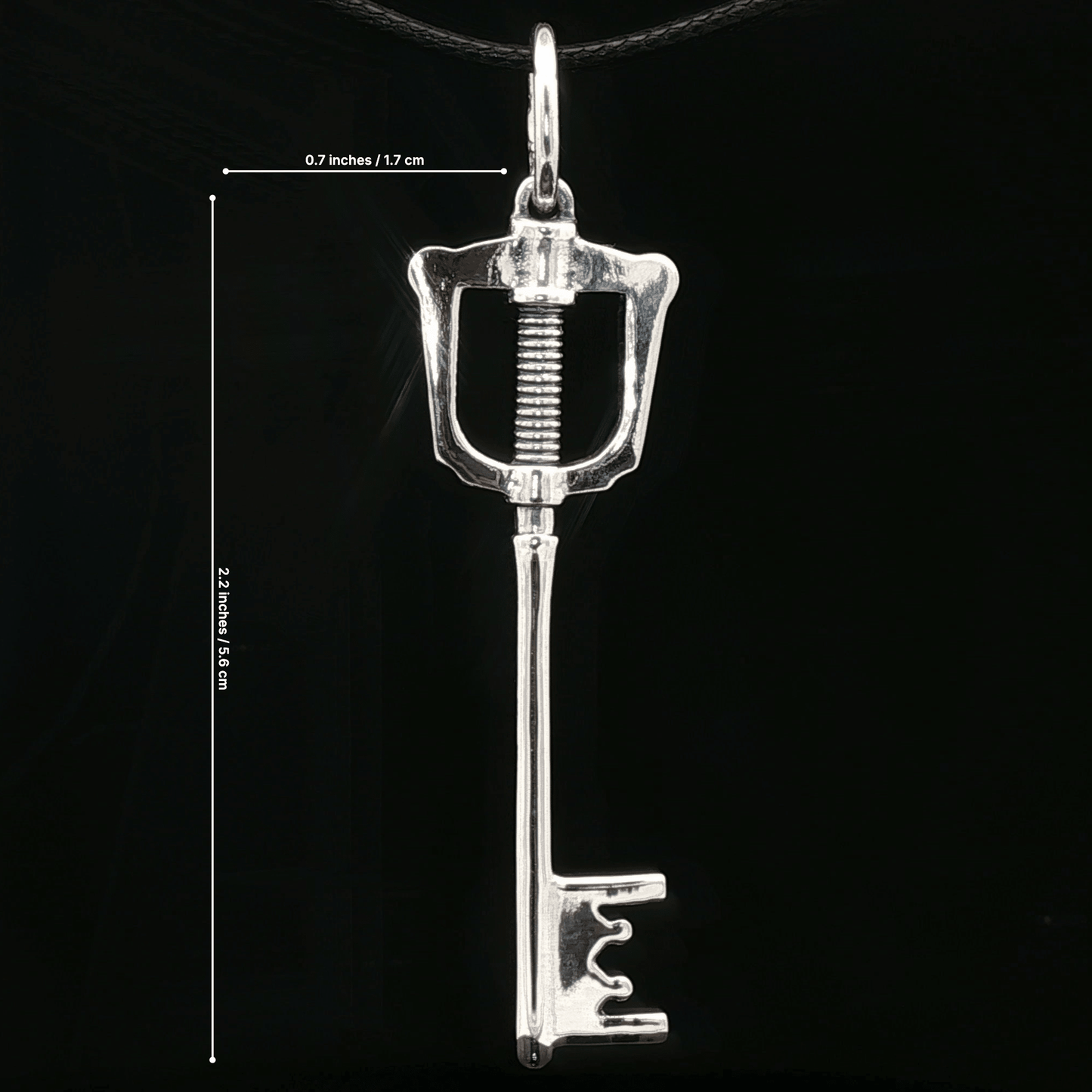 Kingdom Hearts Kingdom Keyblade Pendant - Le Dragon Argenté