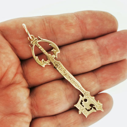 Kingdom Hearts Oblivion Keyblade Pendant - Le Dragon Argenté