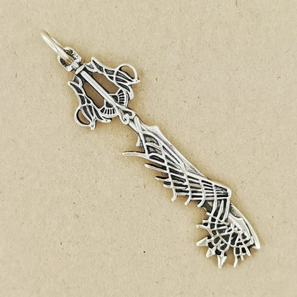 Kingdom Hearts Ultima Keyblade Pendant - Le Dragon Argenté