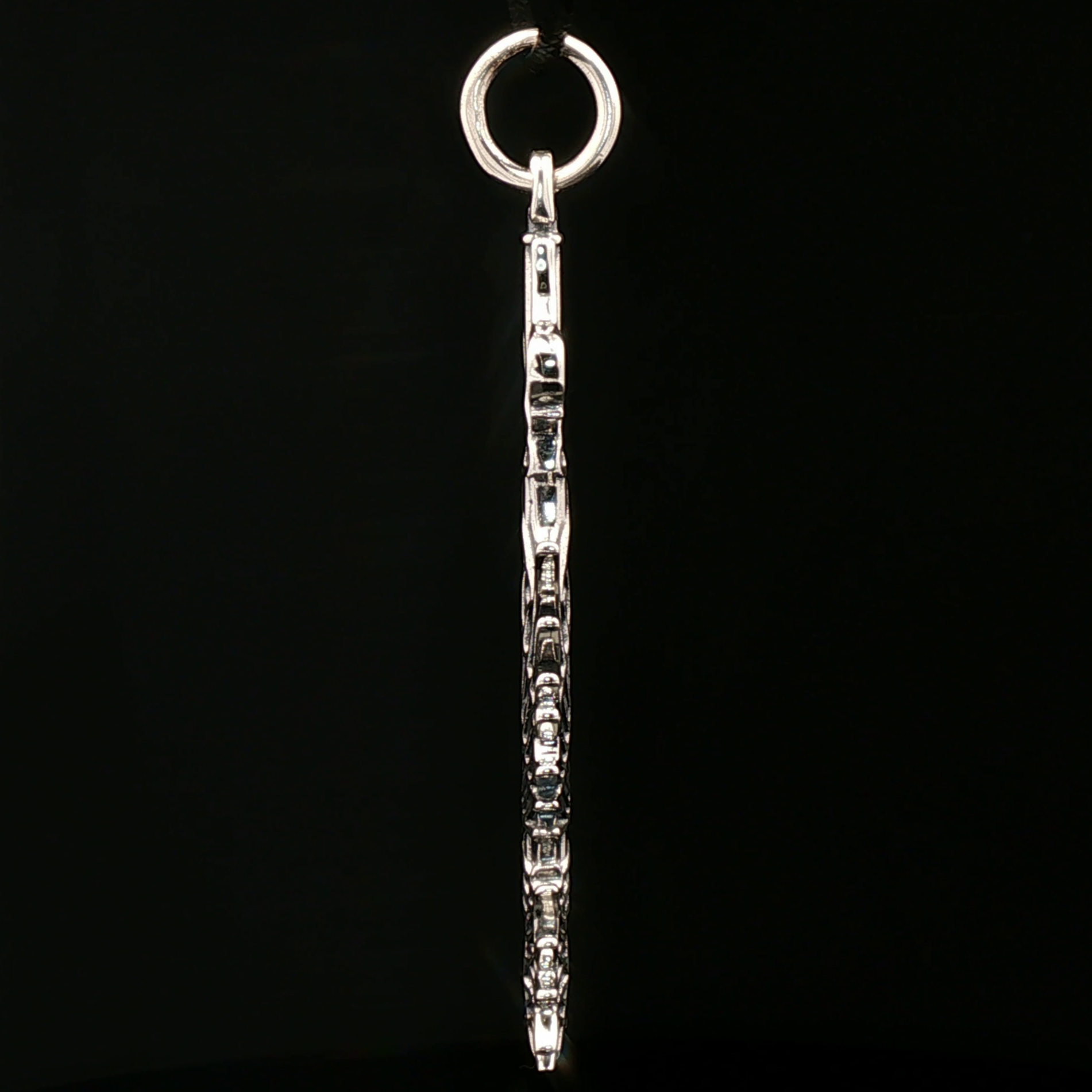 Kingdom Hearts Ultima Keyblade Pendant - Le Dragon Argenté