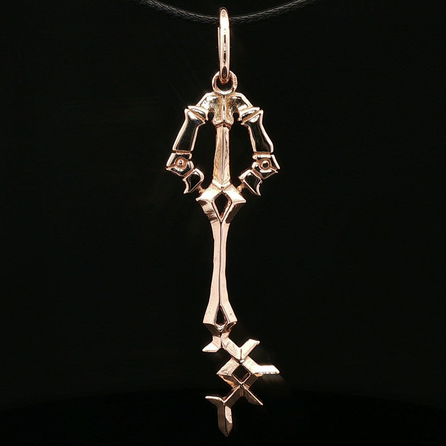 Kingdom Hearts Rainfell Keyblade Pendant - Le Dragon Argenté