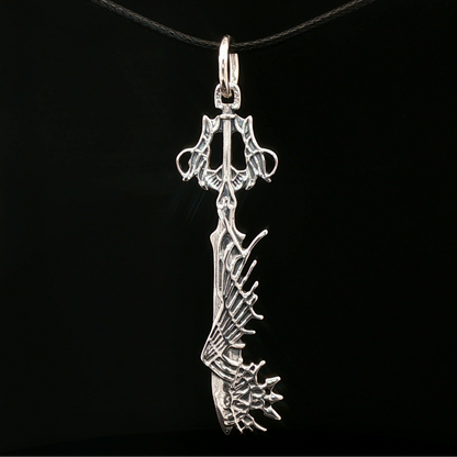 Kingdom Hearts Ultima Keyblade Pendant - Le Dragon Argenté