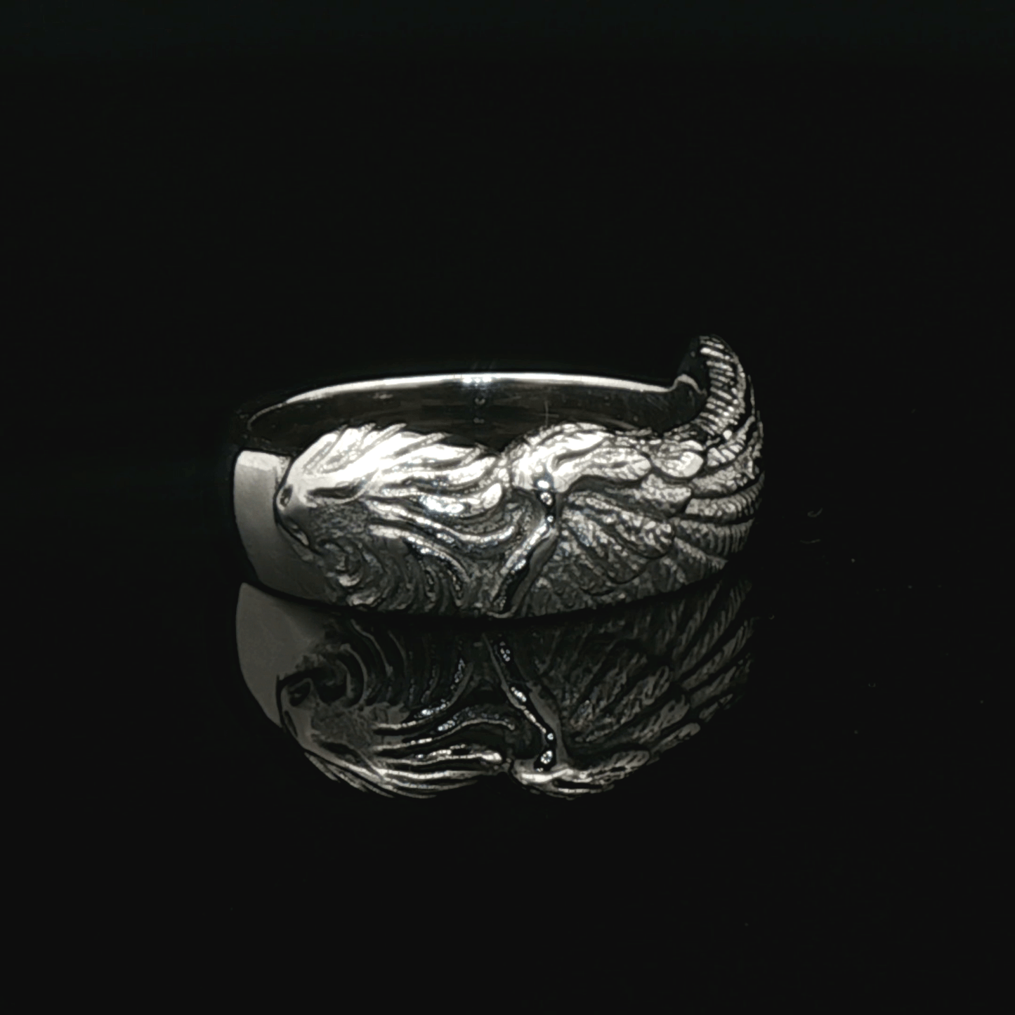 Ladies stainless steel Griever ring inspired by Final Fantasy VIII, bold lion emblem jewellery with a moody, iconic style by Le Dragon Argenté
