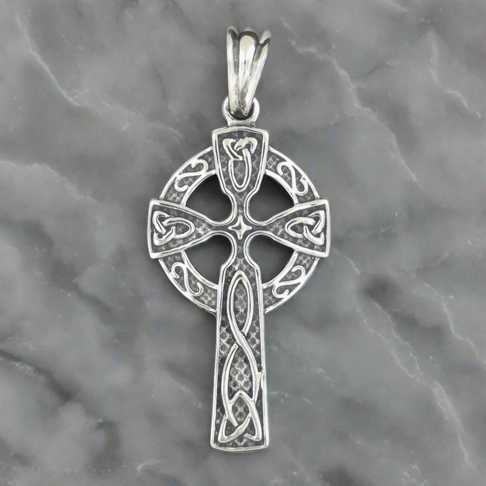 Large Celtic Cross in Sterling Silver or Antique Bronze - Le Dragon Argenté