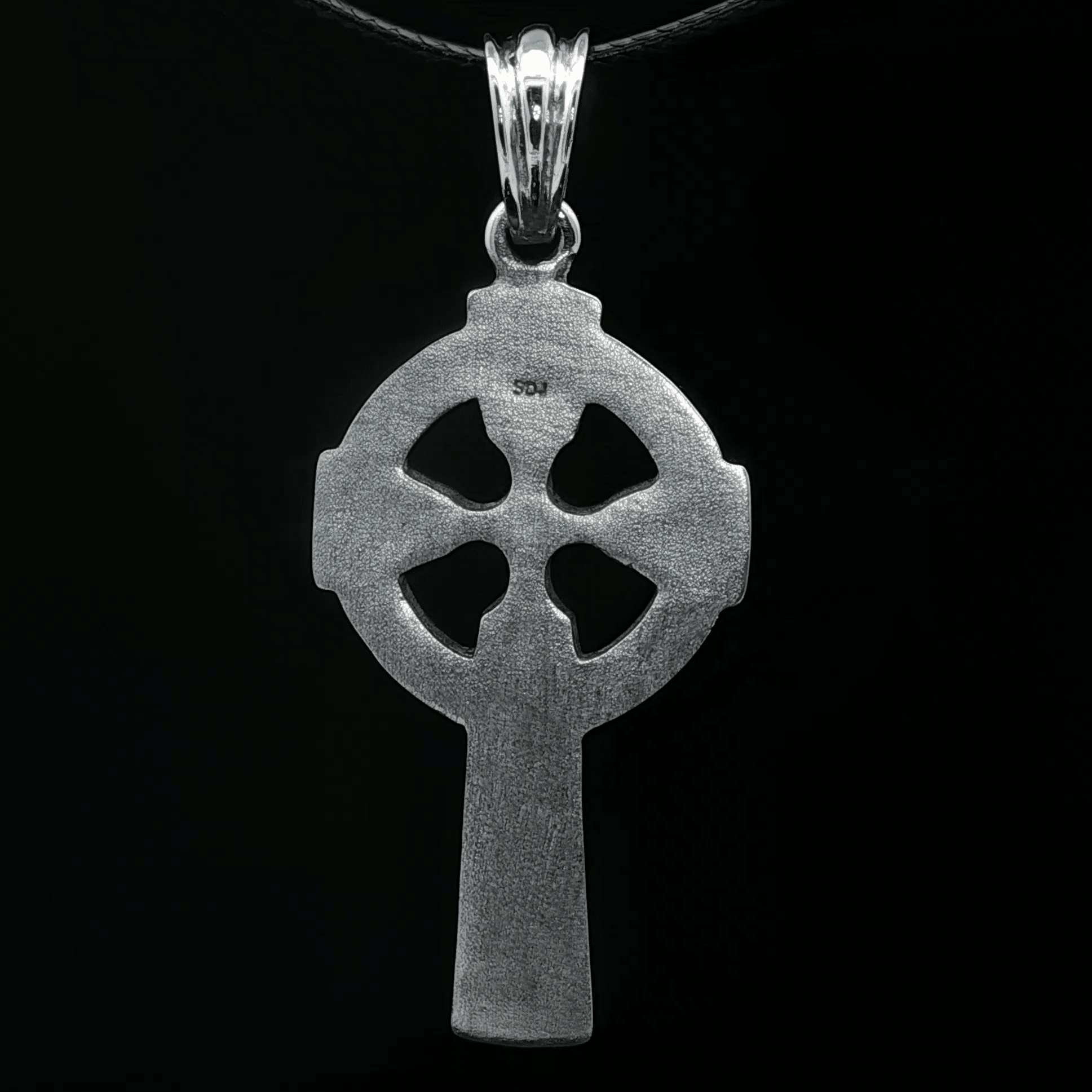 Large Celtic Cross in Stainless Steel - Le Dragon Argenté