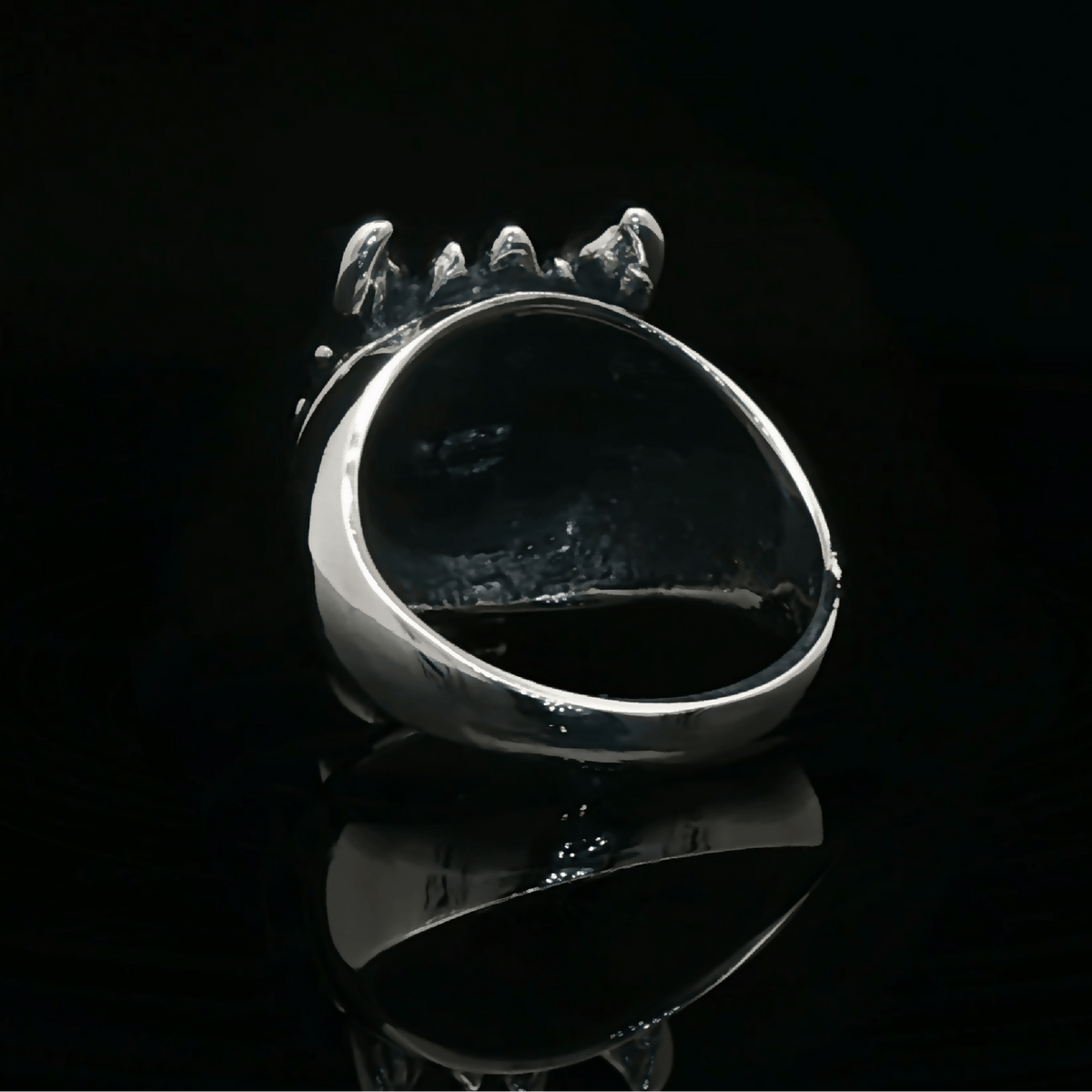 Large Final Fantasy 7 Fenrir Wolf Ring