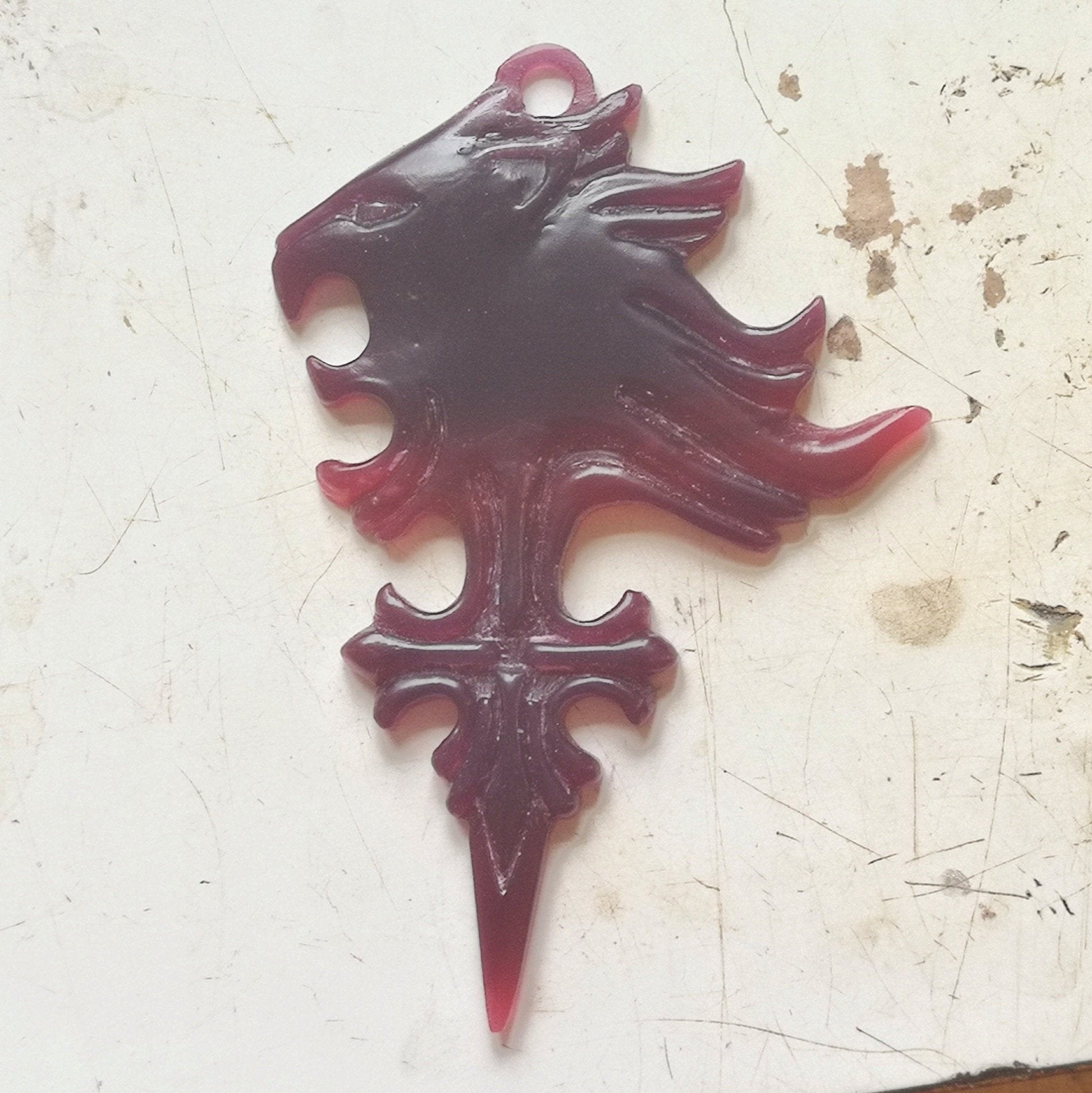 Large Final Fantasy 8 Griever Pendant - Le Dragon Argenté