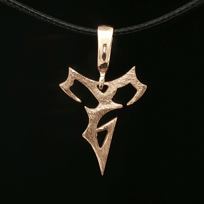 Large Final Fantasy X Tidus Pendant in Antique Bronze - Le Dragon Argenté