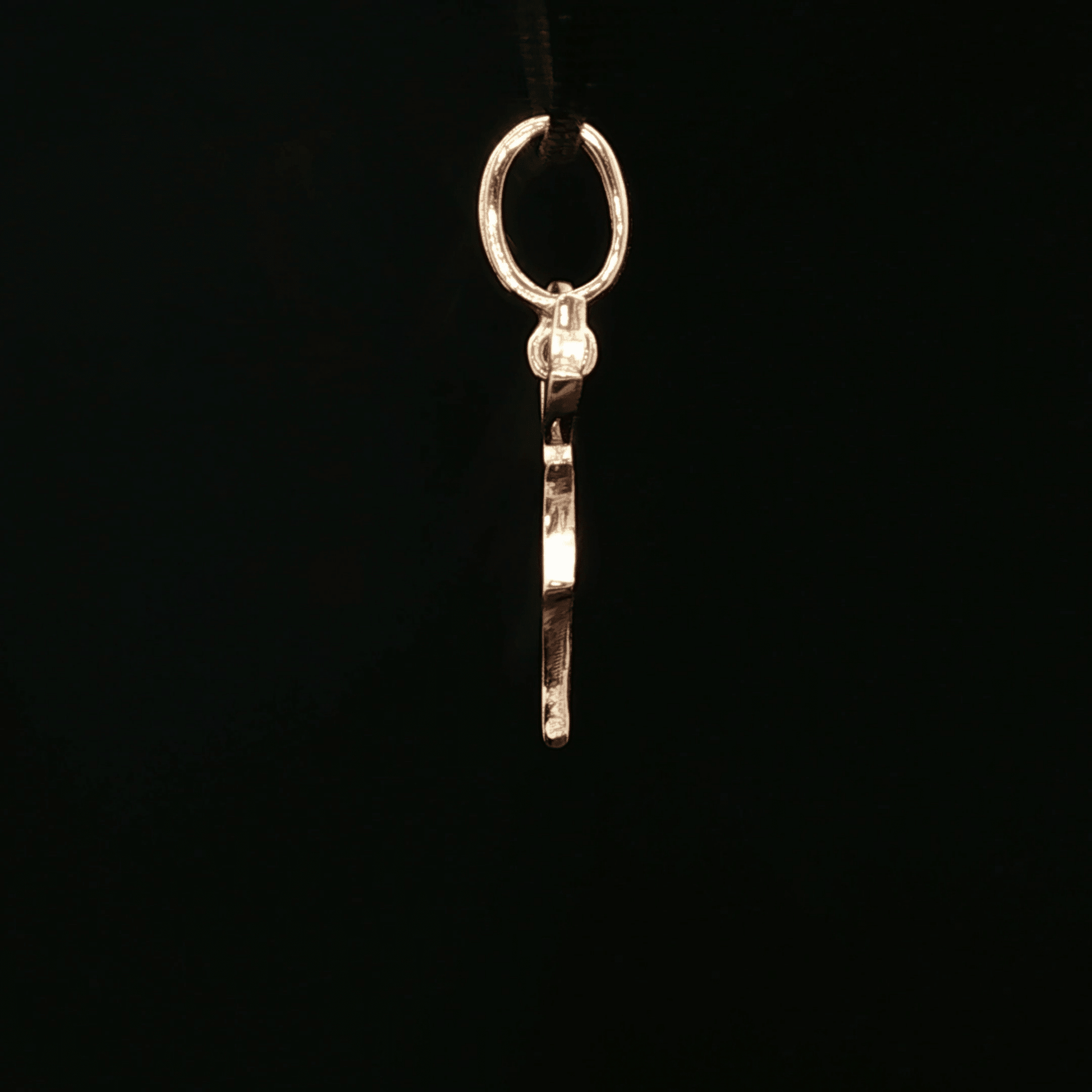 Large Final Fantasy X Tidus Pendant in Antique Bronze - Le Dragon Argenté