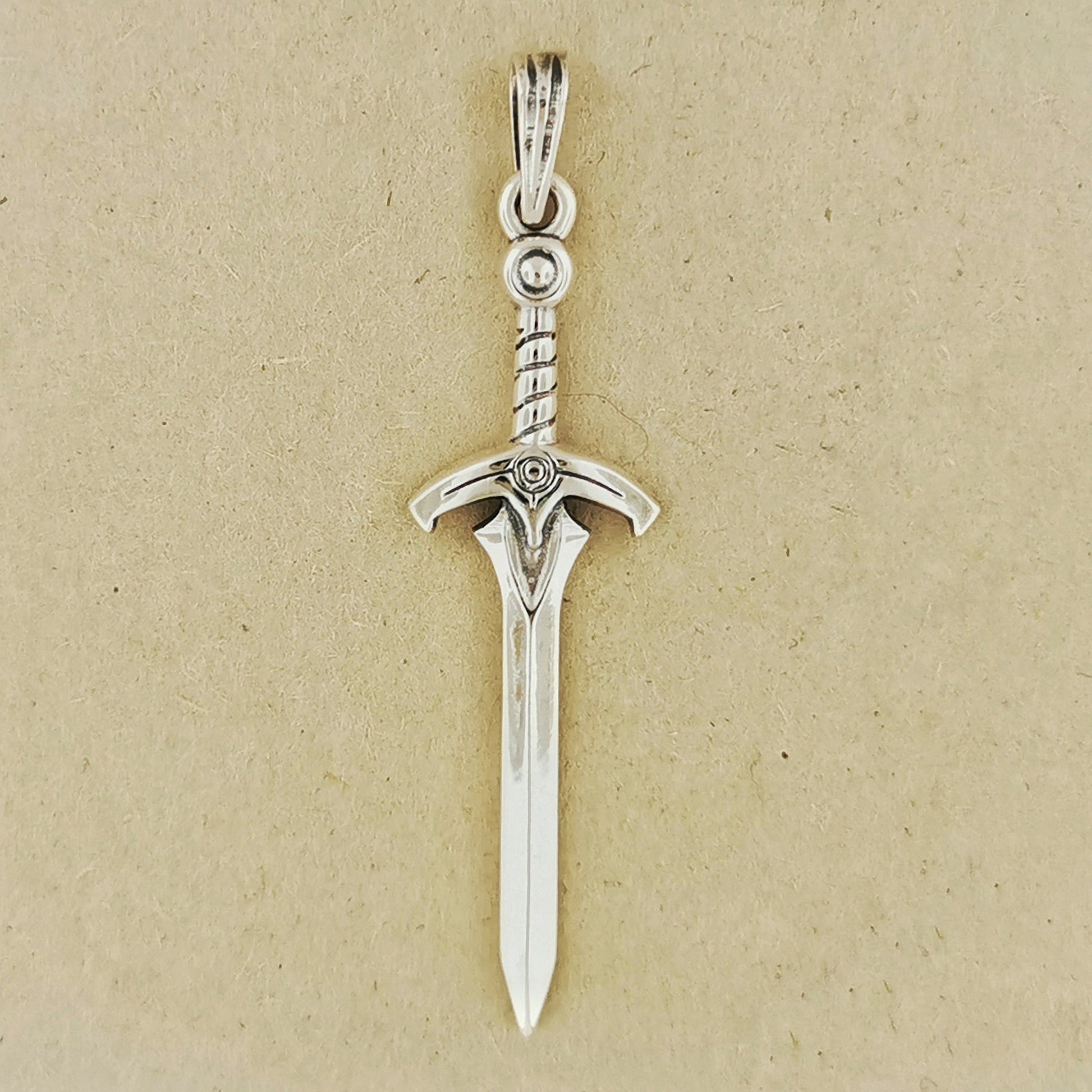 Legend Of Zelda Four Sword Pendant - Le Dragon Argenté