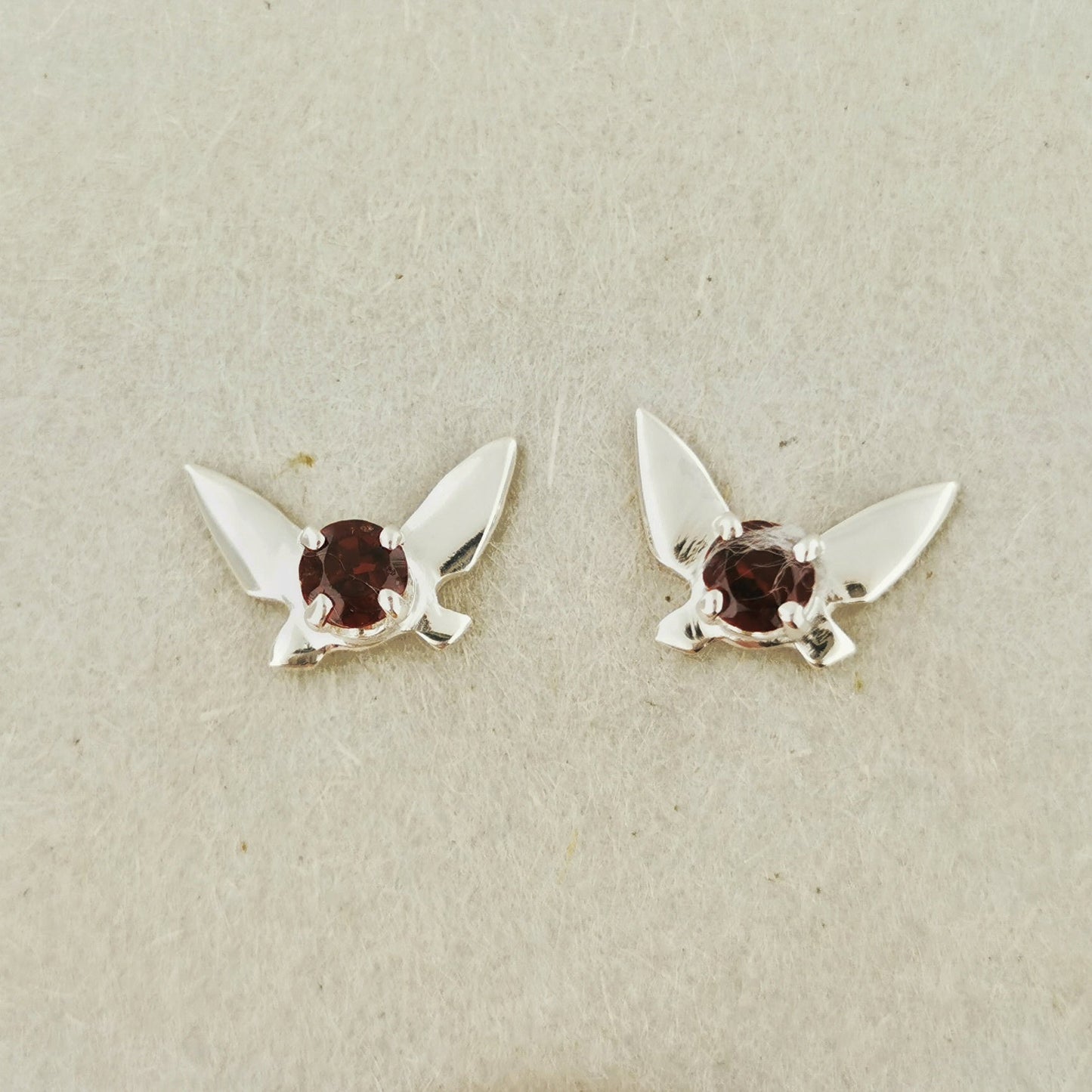 Legend of Zelda Navi Fairy Earrings in Sterling Silver - Le Dragon Argenté