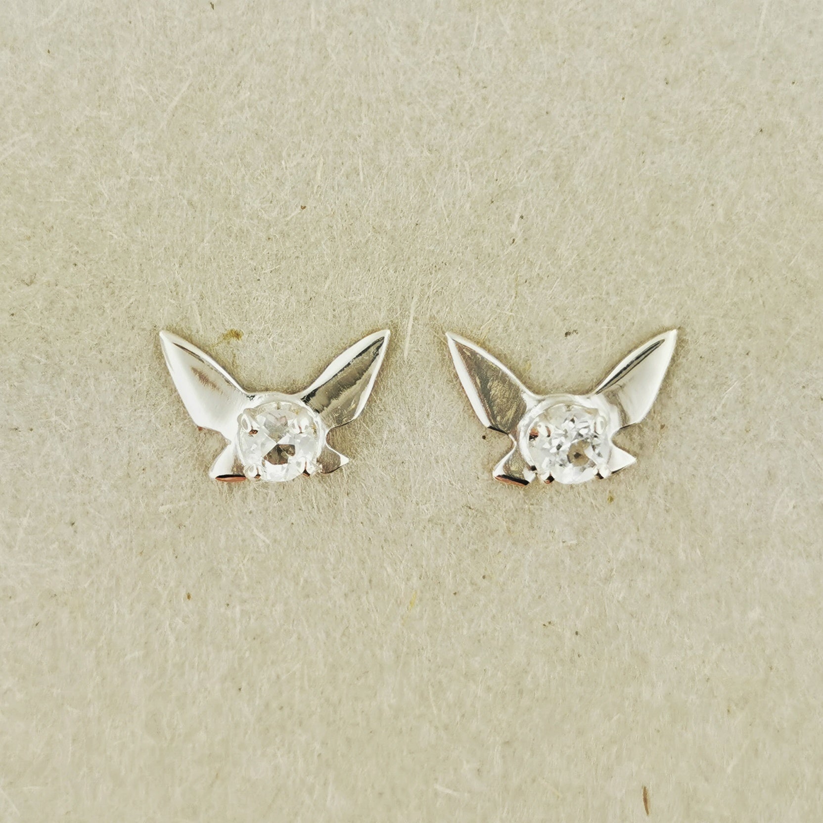 Legend of Zelda Navi Fairy Earrings in Sterling Silver - Le Dragon Argenté