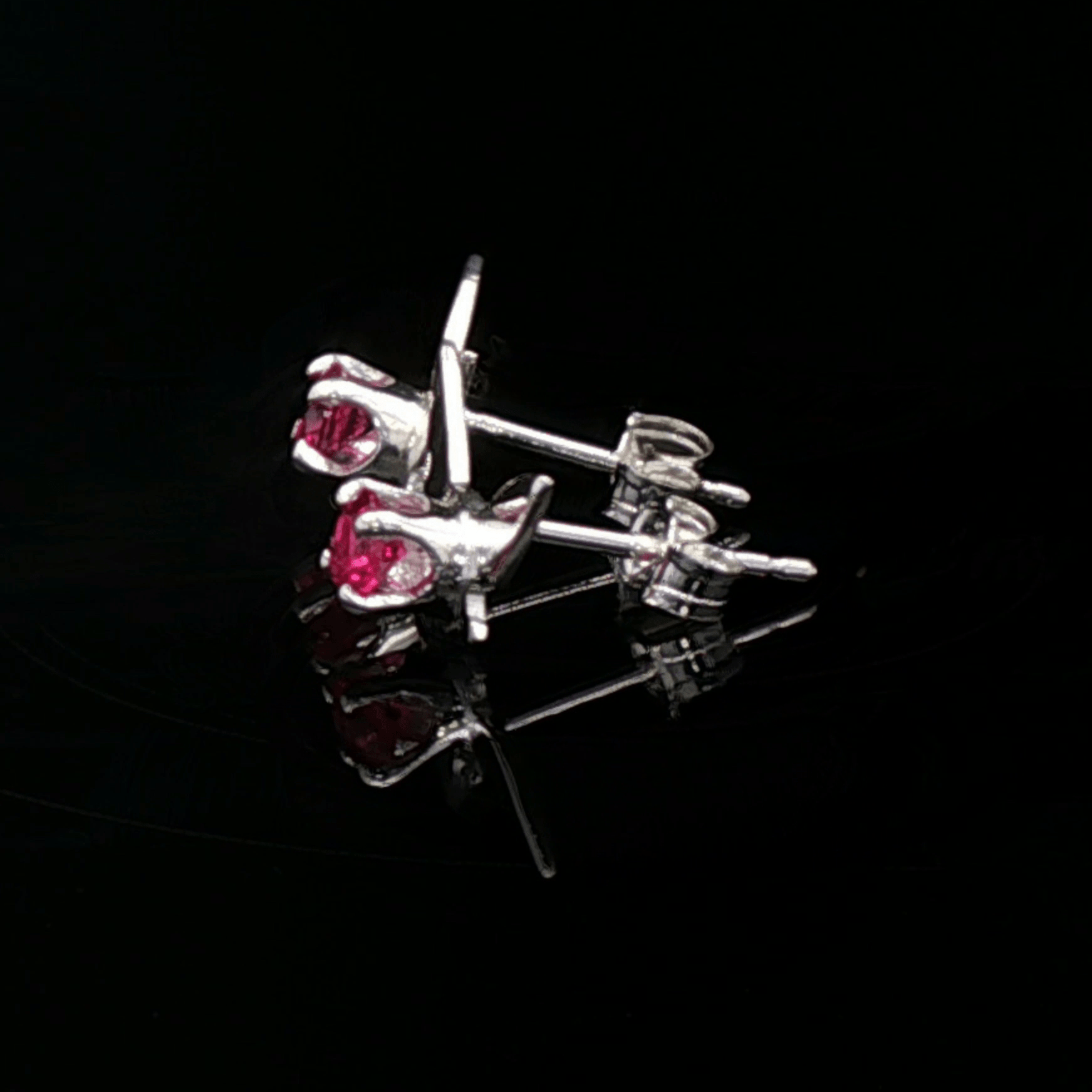 Legend of Zelda Navi Fairy Earrings in Sterling Silver - Le Dragon Argenté