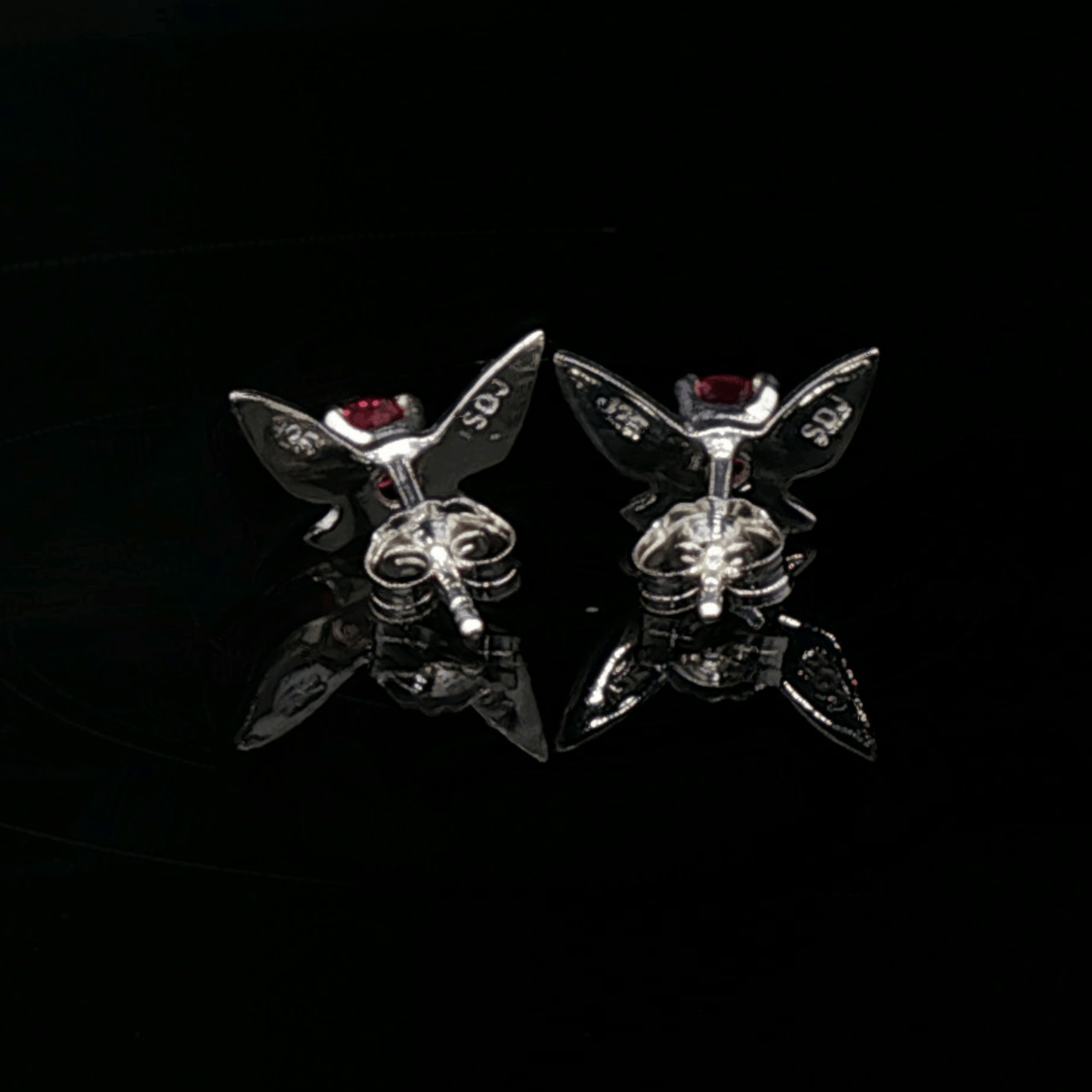 Legend of Zelda Navi Fairy Earrings in Sterling Silver - Le Dragon Argenté