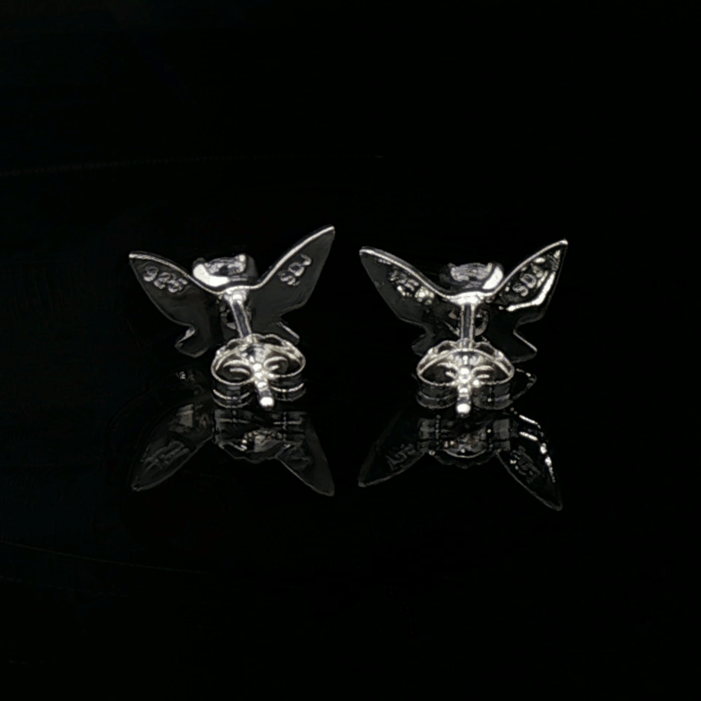 Legend of Zelda Navi Fairy Earrings in Sterling Silver - Le Dragon Argenté
