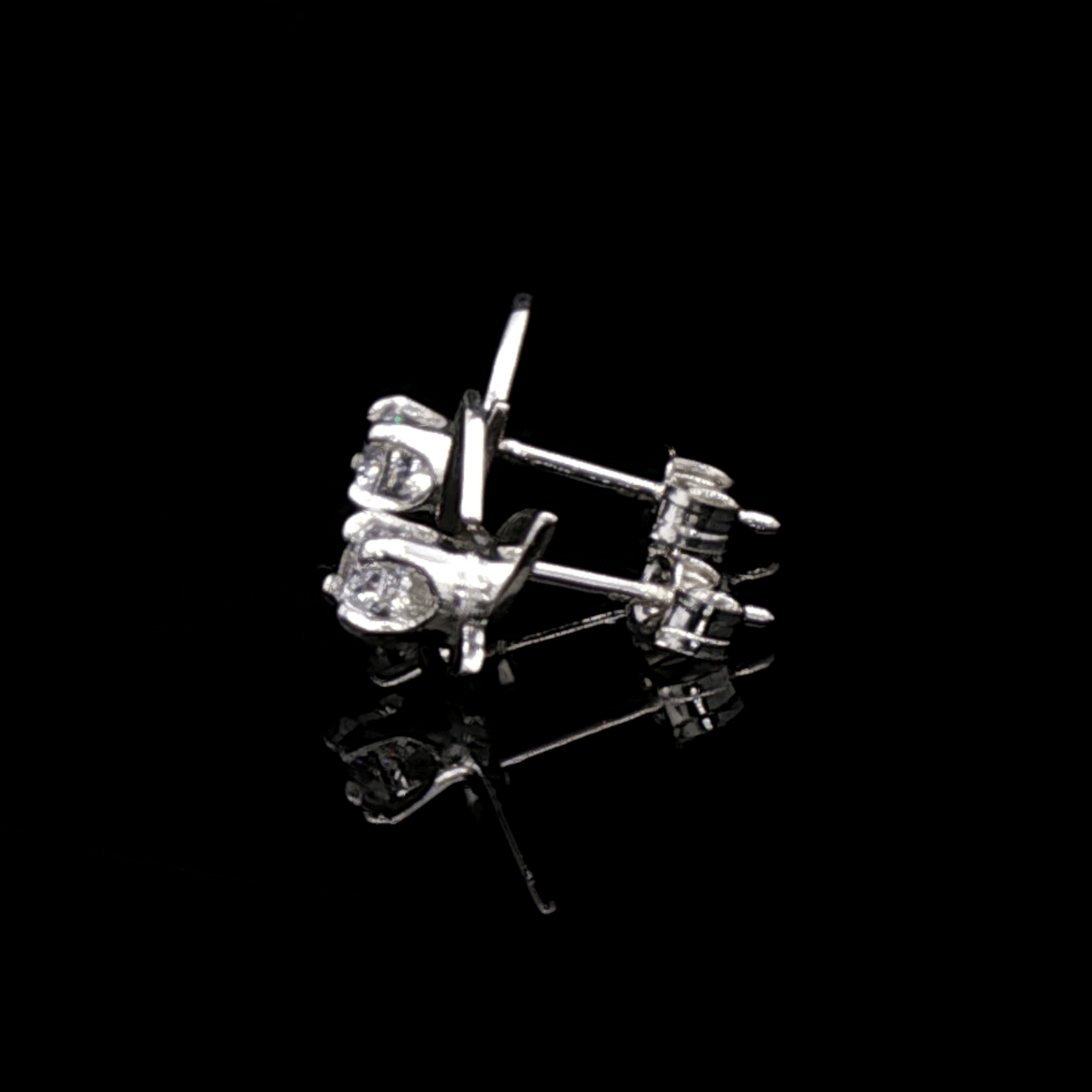 Legend of Zelda Navi Fairy Earrings in Sterling Silver - Le Dragon Argenté